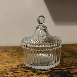 Elegant Clear Glass Trinket Box